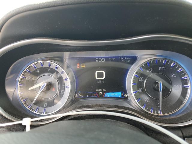 Photo 9 from auction – 2018 CHRYSLER 300 TOURIN with VIN 2C3CCARG0JH223084