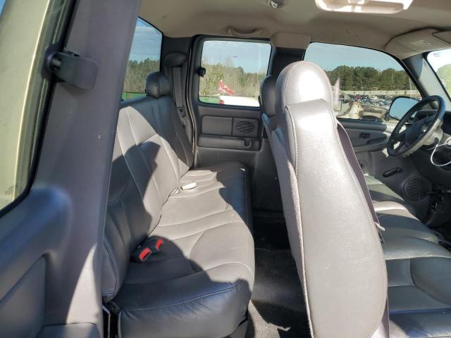 Снимка 10 от търг – 2004 GMC NEW SIERRA с VIN 2GTEC19V441241796