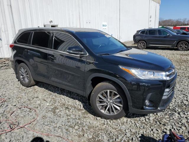 Photo 4 from auction – 2019 TOYOTA HIGHLANDER with VIN 5TDJZRFH4KS571177