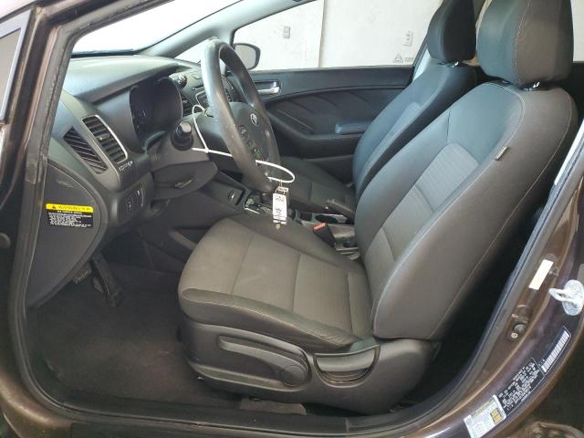 Photo 7 from auction – 2017 KIA FORTE LX with VIN 3KPFL4A70HE080116