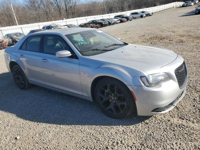 Photo 4 from auction – 2022 CHRYSLER 300 S with VIN 2C3CCABG9NH135201