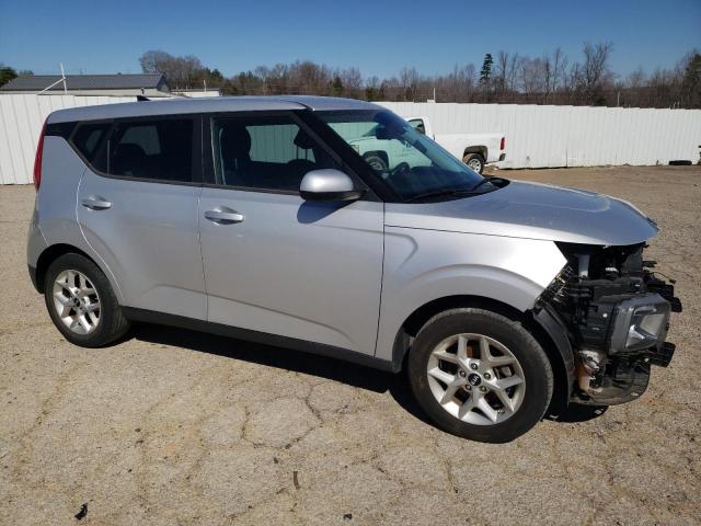 Photo 4 from auction – 2020 KIA SOUL LX with VIN KNDJ23AUXL7006174