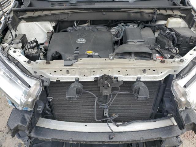 Фото 12 с аукциона – 2017 TOYOTA HIGHLANDER с VIN 5TDJZRFH2HS457140