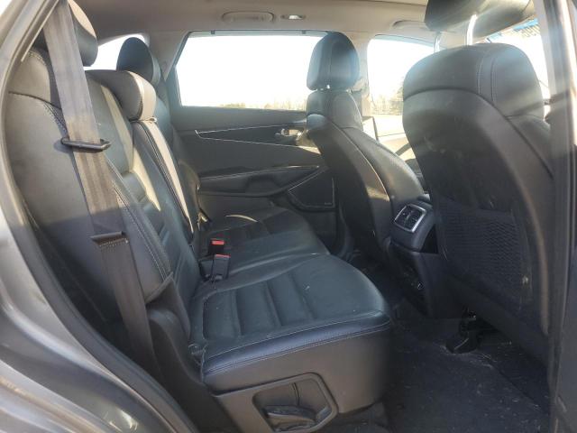 Photo 11 from auction – 2016 KIA SORENTO SX with VIN 5XYPK4A54GG184891