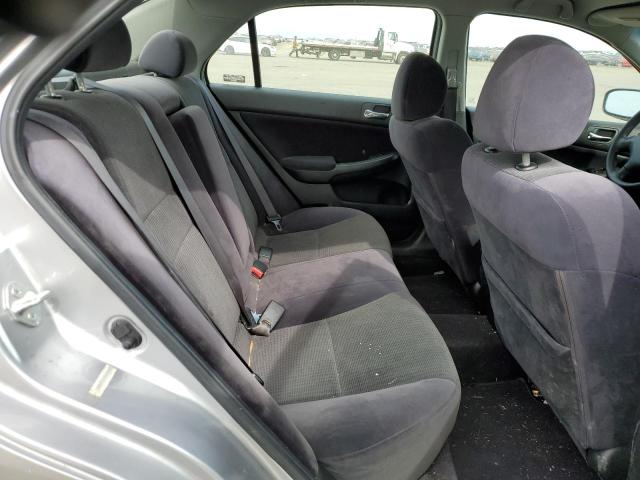 Photo 10 from auction – 2004 HONDA ACCORD LX with VIN JHMCM56324C040504