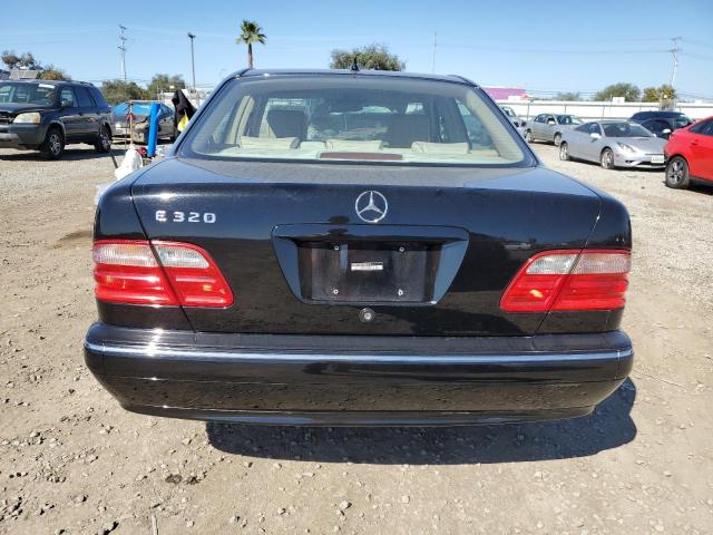 Photo 6 from auction – 2001 MERCEDES-BENZ E 320 with VIN WDBJF65J51B386619