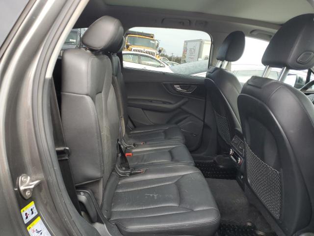 Photo 11 from auction – 2019 AUDI Q7 PREMIUM with VIN WA1LAAF74KD003705