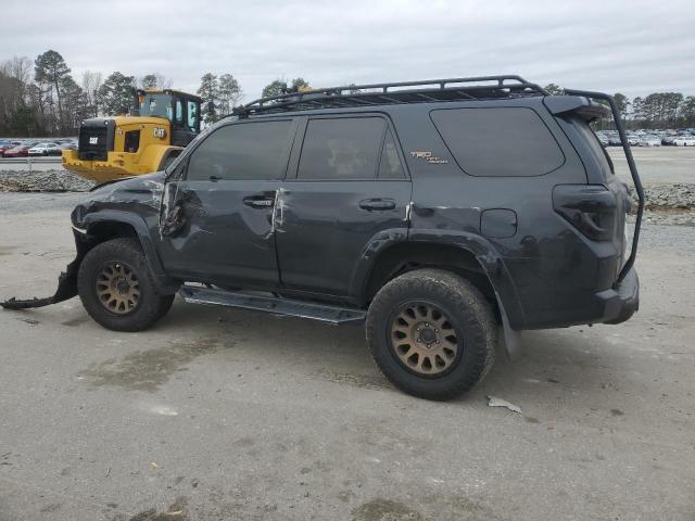 صورة رقم 2 من المزاد - 2017 TOYOTA 4RUNNER SR مع VIN JTEBU5JR2H5452484