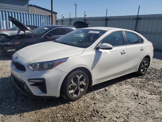 KIA FORTE FE 2020 with VIN 3KPF24AD8LE232323 - Photo from auction