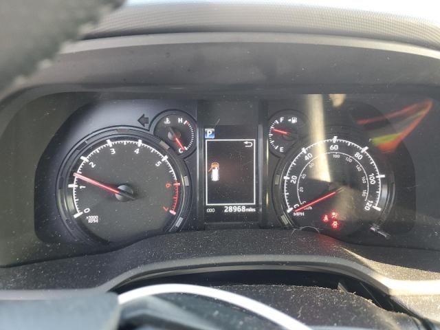 Photo 9 from auction – 2024 TOYOTA 4RUNNER SR with VIN JTEEU5JR5R5311567