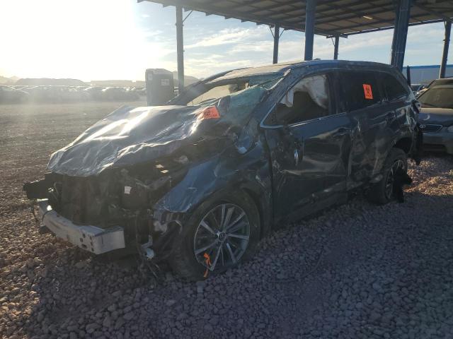TOYOTA HIGHLANDER 2019 with VIN 5TDKZRFH1KS347241 - Photo from auction