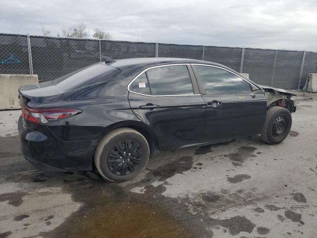 Photo 3 from auction – 2021 TOYOTA CAMRY LE with VIN 4T1C31AK3MU558347