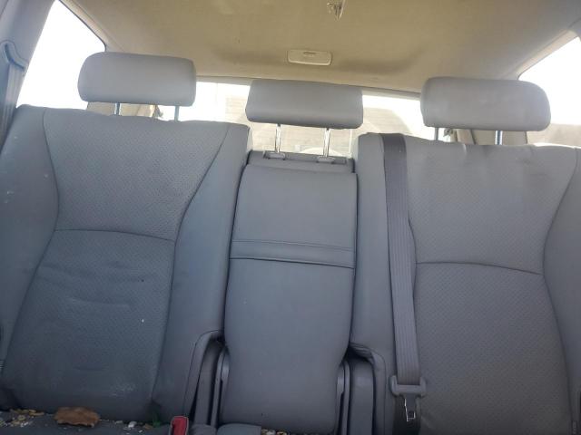Photo 10 from auction – 2004 TOYOTA HIGHLANDER with VIN JTEEP21A540014336