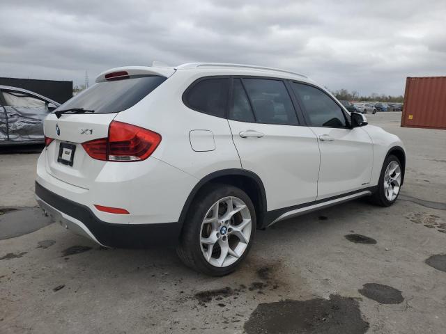 Photo 3 from auction – 2015 BMW X1 SDRIVE2 with VIN WBAVM1C54FVW56864