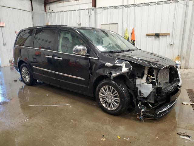 Photo 4 from auction – 2015 CHRYSLER TOWN & COU with VIN 2C4RC1CG9FR506759