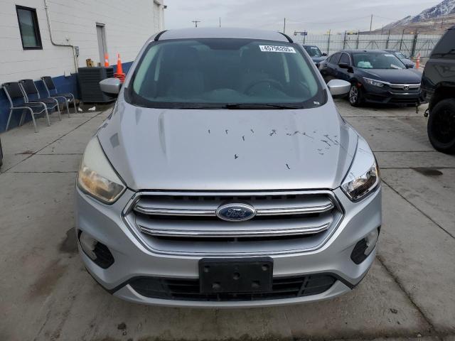 Photo 5 from auction – 2017 FORD ESCAPE SE with VIN 1FMCU0GD4HUA54539