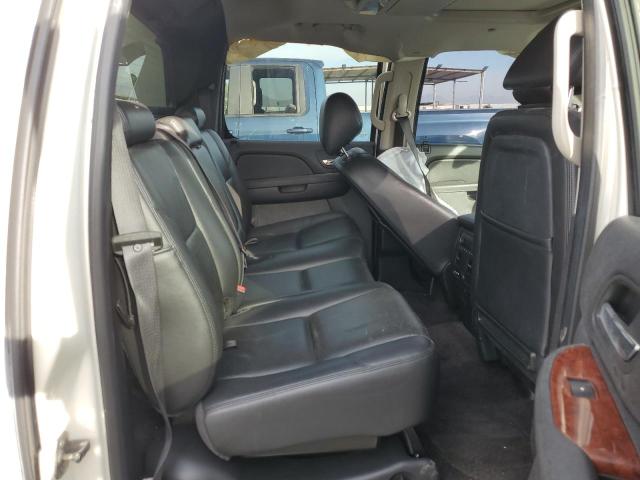 Photo 10 from auction – 2012 CHEVROLET AVALANCHE with VIN 3GNTKGE7XCG174414