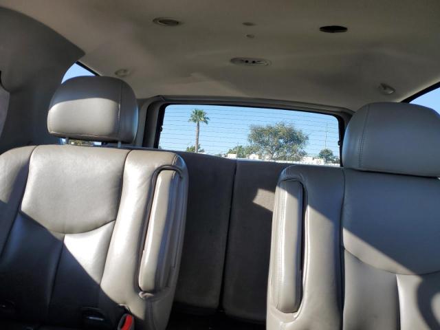 Photo 10 from auction – 2005 GMC YUKON DENA with VIN 1GKEK63U95J224746