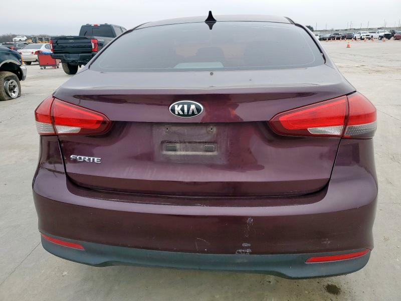 Photo 6 from auction – 2017 KIA FORTE LX with VIN 3KPFK4A79HE144947
