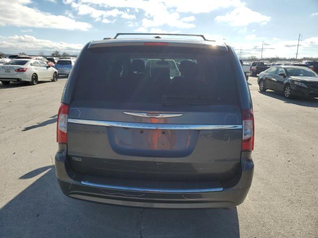 Photo 6 from auction – 2015 CHRYSLER TOWN & COU with VIN 2C4RC1BG4FR645117