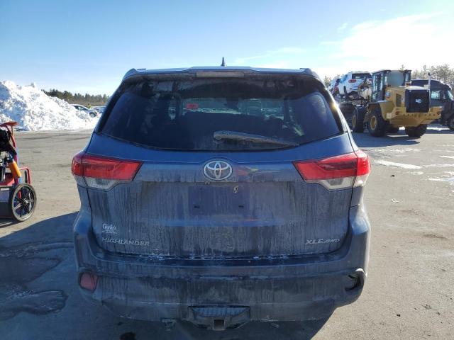 Photo 6 from auction – 2018 TOYOTA HIGHLANDER with VIN 5TDJZRFH1JS869426
