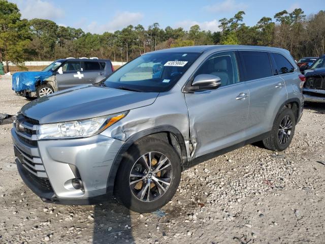 TOYOTA HIGHLANDER 2019 with VIN 5TDZZRFH3KS290216 - Photo from auction