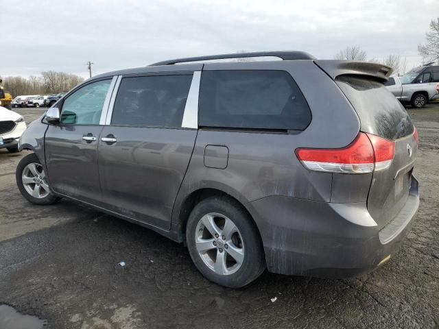 Photo 2 from auction – 2012 TOYOTA SIENNA LE with VIN 5TDKK3DC3CS255753