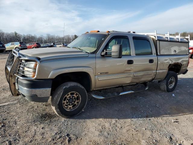CHEVROLET SILVERADO 2005 with VIN 1GCHK23U35F921639 - Photo from auction