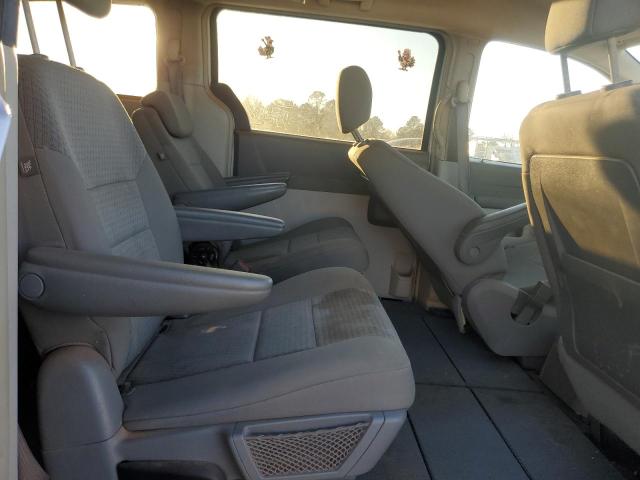 Photo 11 from auction – 2008 CHRYSLER TOWN & COU with VIN 2A8HR54P38R754162
