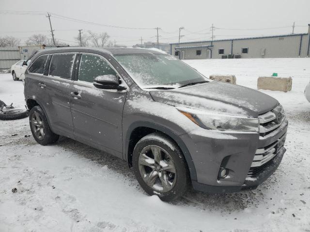 Photo 4 from auction – 2017 TOYOTA HIGHLANDER with VIN 5TDDZRFH7HS409341