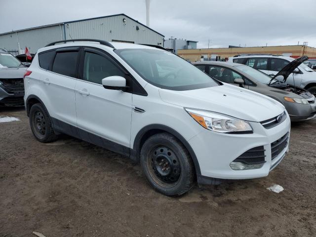 Photo 4 from auction – 2016 FORD ESCAPE SE with VIN 1FMCU9GX3GUB01301