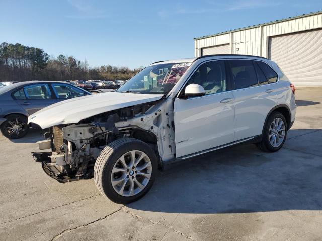 BMW X5 SDRIVE3 2016 with VIN 5UXKR2C53G0R70709 - Photo from auction