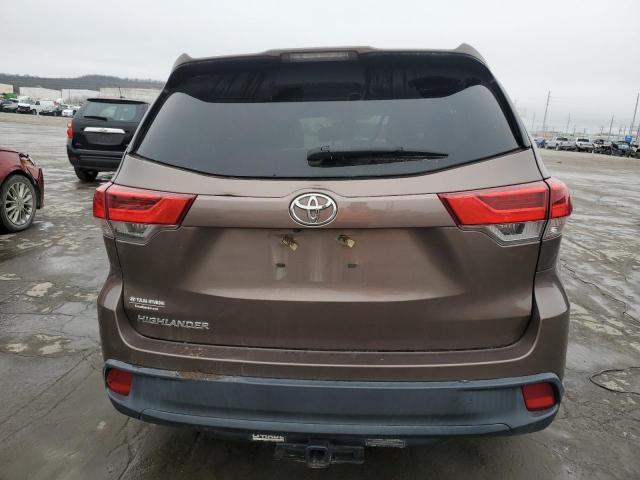 Photo 6 from auction – 2019 TOYOTA HIGHLANDER with VIN 5TDZARFH8KS042891