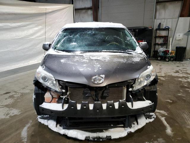 Photo 5 from auction – 2012 TOYOTA SIENNA XLE with VIN 5TDDK3DC7CS038571