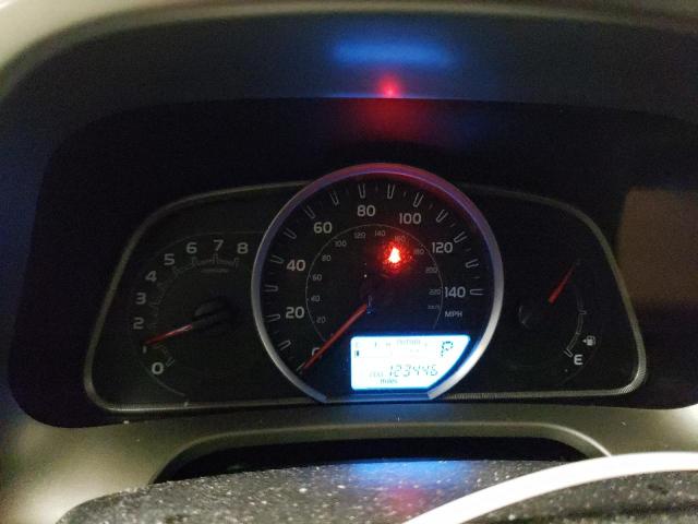 Photo 9 from auction – 2015 TOYOTA RAV4 LE with VIN 2T3BFREV5FW248359
