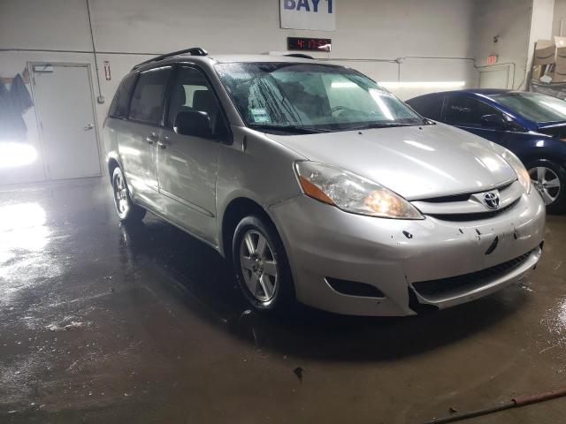 Photo 4 from auction – 2010 TOYOTA SIENNA CE with VIN 5TDKK4CC5AS322566