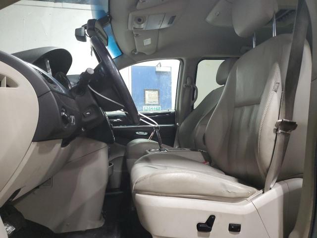 Photo 7 from auction – 2011 CHRYSLER TOWN & COU with VIN 2A4RR8DG4BR758851