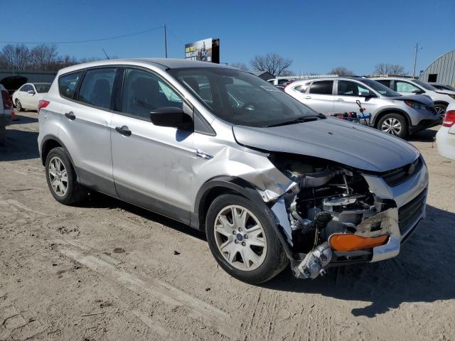 Снимка 4 от търг – 2014 FORD ESCAPE S с VIN 1FMCU0F76EUC44821
