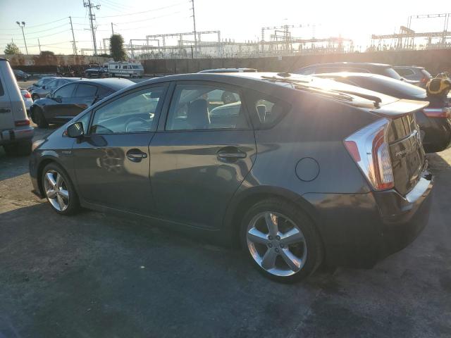 Photo 2 from auction – 2013 TOYOTA PRIUS with VIN JTDKN3DU2D1659237