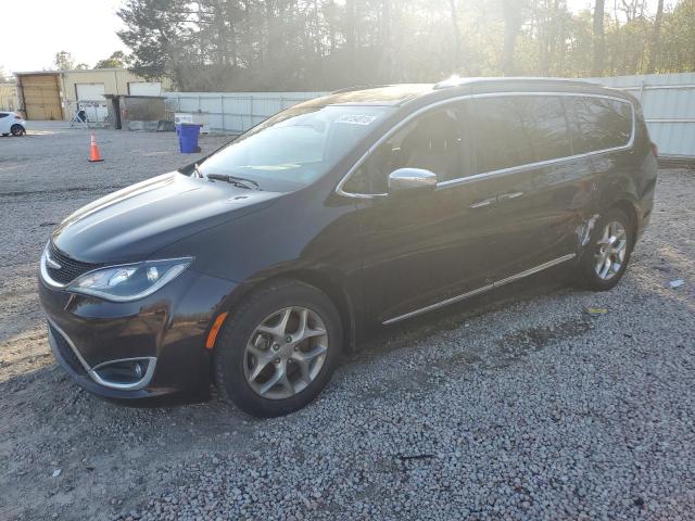 CHRYSLER PACIFICA L 2017 with VIN 2C4RC1GG2HR648173 - Photo from auction