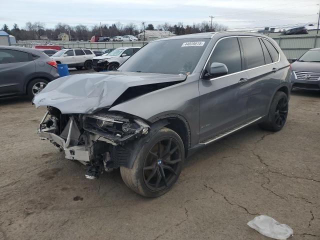 BMW X5 XDRIVE5 2015 with VIN 5UXKR6C52F0J77911 - Photo from auction