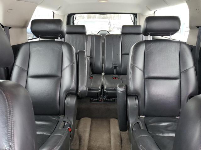 Photo 10 from auction – 2010 CHEVROLET SUBURBAN K with VIN 1GNUKKE36AR229085