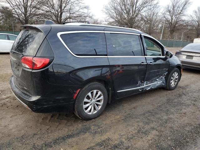 Photo 3 from auction – 2018 CHRYSLER PACIFICA T with VIN 2C4RC1BG4JR352827