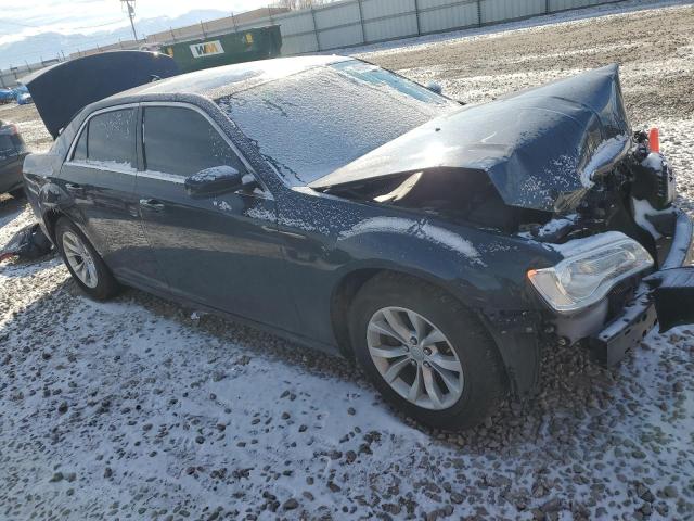 Photo 4 from auction – 2015 CHRYSLER 300 LIMITE with VIN 2C3CCAAG8FH786614