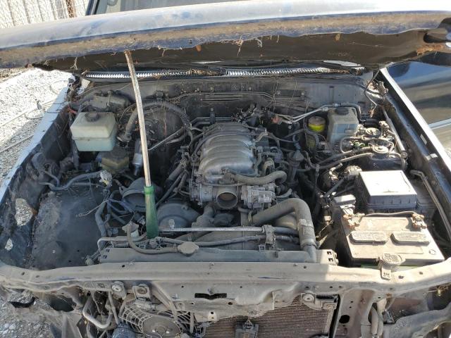 Photo 12 from auction – 2001 LEXUS LX 470 with VIN JTJHT00W613504449