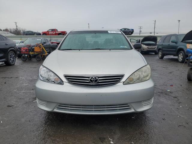 Photo 5 from auction – 2005 TOYOTA CAMRY LE with VIN 4T1BE32K55U095919