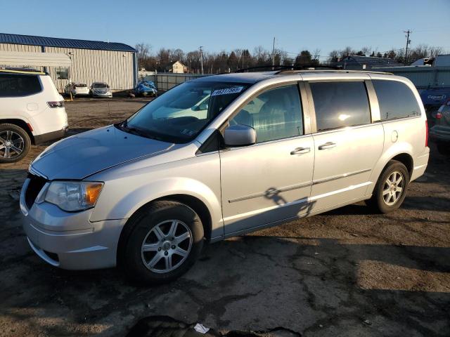 Photo 1 from auction – 2010 CHRYSLER TOWN & COU with VIN 2A4RR5D18AR252562