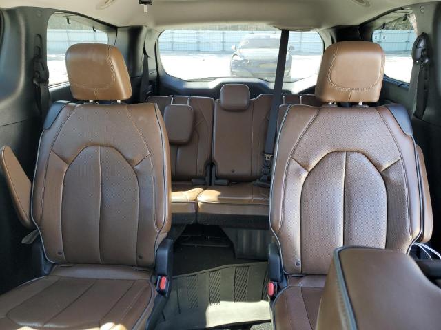 Photo 10 from auction – 2017 CHRYSLER PACIFICA L with VIN 2C4RC1GG0HR570170