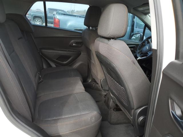 Photo 11 from auction – 2018 CHEVROLET TRAX LS with VIN 3GNCJKSB0JL211733