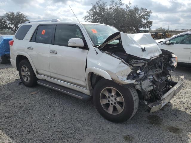 Photo 4 from auction – 2013 TOYOTA 4RUNNER SR with VIN JTEZU5JRXD5060569